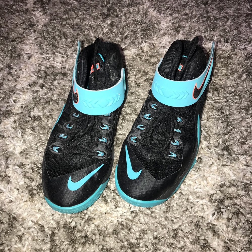 Nike Lebron S-8